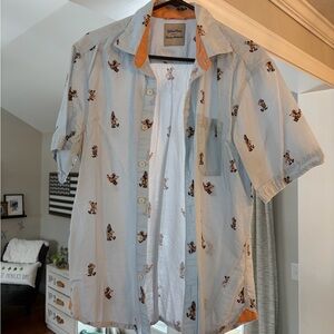 Men's Disney Parks Tommy Bahama Mickey Mouse shirt Men’s M great preowned cond